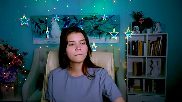 EvaThopson online show from March 2025 11:29:02 AM