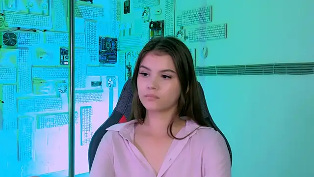 EvaThopson online show from September 2025 07:58:01 AM