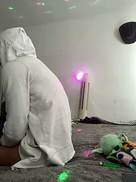 Hxnsovrgon online show from January 2025 07:52:01 PM