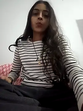 Snapshot of pikubaby chatting on December 2025 06:49:01 PM pikubaby online show from December 2025 06:49:01 PM