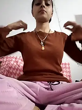 Snapshot of pikubaby chatting on December 2025 07:07:01 PM pikubaby online show from December 2025 07:07:01 PM