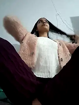 Snapshot of pikubaby chatting on December 2025 07:43:02 PM pikubaby online show from December 2025 07:43:02 PM