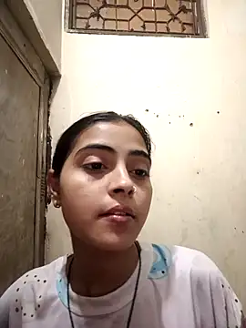 pikubaby online show from April 2026 07:18:01 PM