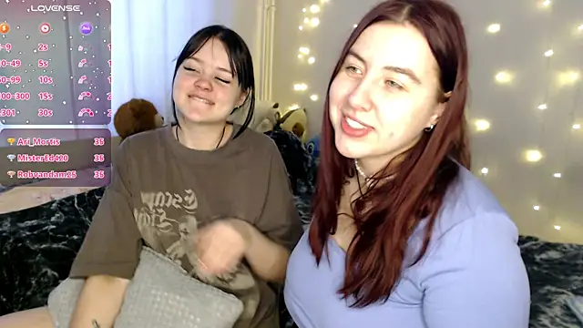 Snapshot of BettyandRich_ chatting on January 2025 11:39:01 AM BettyandRich online show from January 2025 11:39:01 AM