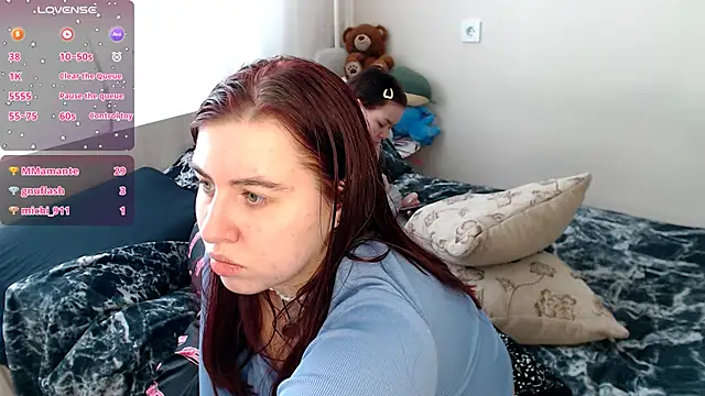 Snapshot of BettyandRich_ chatting on March 2025 10:57:01 AM BettyandRich online show from March 2025 10:57:01 AM