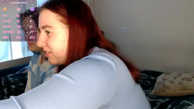 Snapshot of BettyandRich_ chatting on March 2025 08:07:02 AM BettyandRich online show from March 2025 08:07:02 AM