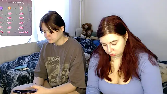 Snapshot of BettyandRich_ chatting on March 2025 07:47:02 AM BettyandRich online show from March 2025 07:47:02 AM