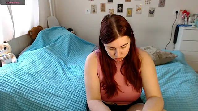 Snapshot of BettyandRich_ chatting on September 2025 08:57:01 AM BettyandRich online show from September 2025 08:57:01 AM