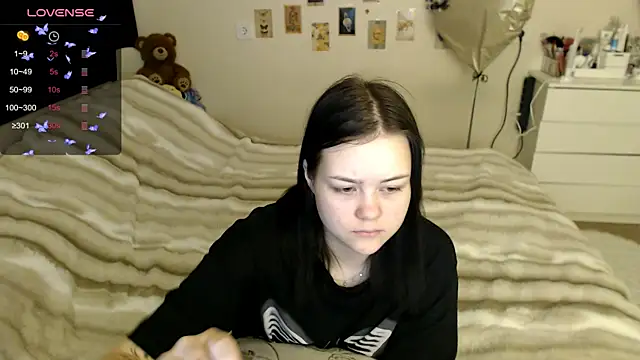 Snapshot of BettyandRich_ chatting on November 2025 09:01:02 AM BettyandRich online show from November 2025 09:01:02 AM