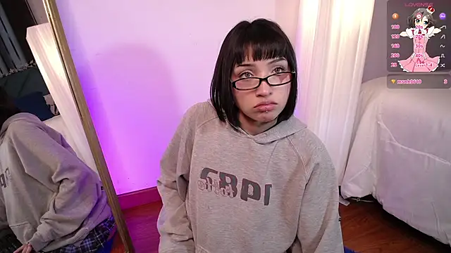 Escarlett Wii online show from March 2025 08:54:01 PM