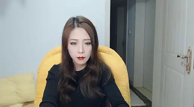 Snapshot of SuSushi728 chatting on December 2024 05:26:02 PM SuSushi728 online show from December 2024 05:26:02 PM