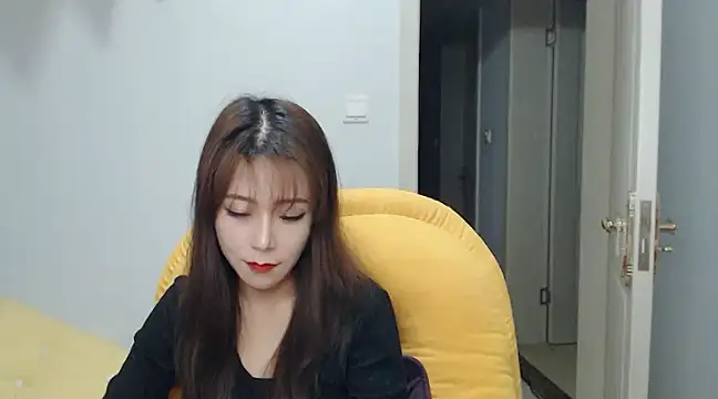 Snapshot of SuSushi728 chatting on January 2025 05:30:02 PM SuSushi728 online show from January 2025 05:30:02 PM