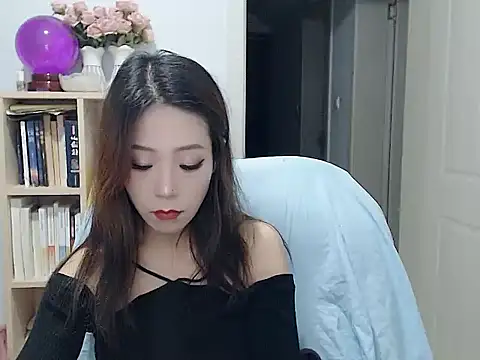 Snapshot of SuSushi728 chatting on November 2025 03:38:02 PM SuSushi728 online show from November 2025 03:38:02 PM