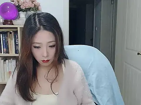 SuSushi728 online show from December 2025 03:50:01 PM