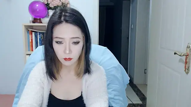 Snapshot of SuSushi728 chatting on May 2026 03:06:02 PM SuSushi728 online show from May 2026 03:06:02 PM