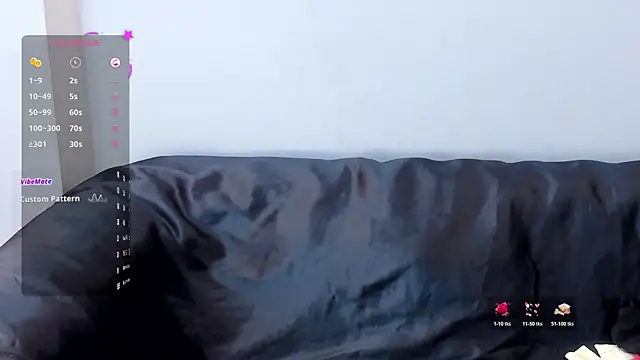 Snapshot of JennieRosse chatting on October 2025 01:34:01 PM JennieRosse online show from October 2025 01:34:01 PM