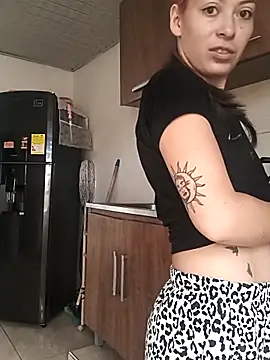 Tefannyy  online show from January 2026 02:43:01 PM