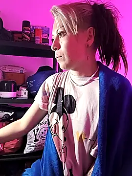 Tefannyy  online show from March 2026 11:48:02 AM