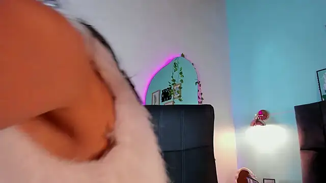 ChanelAdamss  online show from March 2025 08:23:02 AM