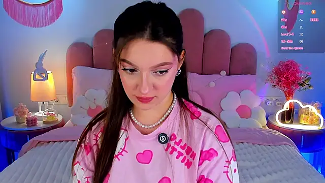 GiaCale online show from September 2025 12:17:01 PM