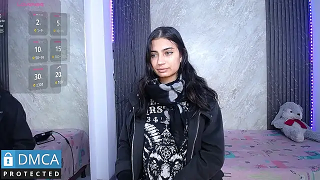 SolBeaumont1 online show from January 2025 04:43:02 PM