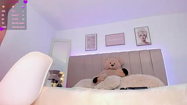 valka wolfe online show from January 2025 11:07:01 PM