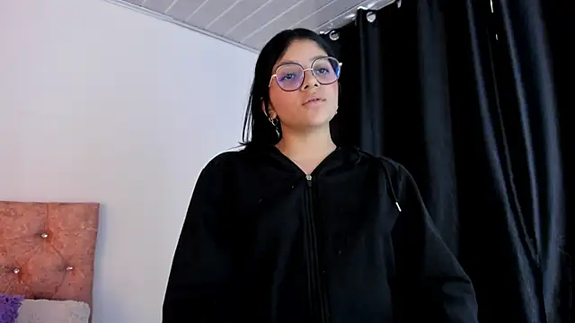 lana dol online show from February 2025 06:28:01 PM