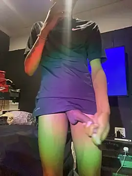 BlueIceCube online show from October 2025 03:46:02 AM