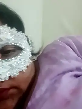 Snapshot of seemi_bhabhi chatting on January 2025 12:58:01 PM seemi bhabhi online show from January 2025 12:58:01 PM