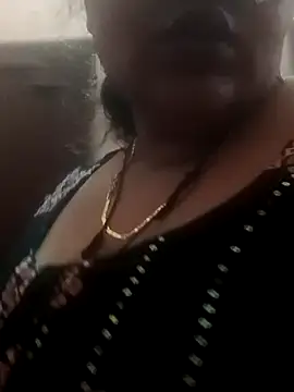 Snapshot of seemi_bhabhi chatting on January 2025 12:47:01 AM seemi bhabhi online show from January 2025 12:47:01 AM