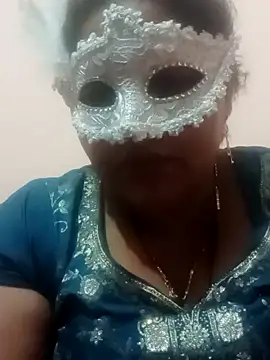 Snapshot of seemi_bhabhi chatting on February 2025 08:46:01 PM seemi bhabhi online show from February 2025 08:46:01 PM