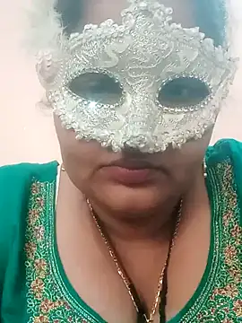 Snapshot of seemi_bhabhi chatting on February 2025 02:25:01 AM seemi bhabhi online show from February 2025 02:25:01 AM