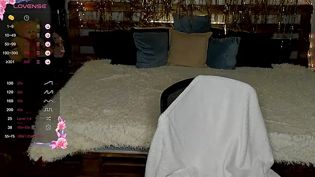 Snapshot of SweetyDeviliya chatting on February 2025 12:26:02 PM SweetyDeviliya online show from February 2025 12:26:02 PM