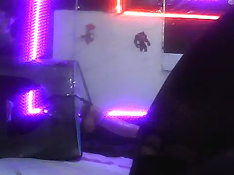 Snapshot of Huesos39 chatting on July 2026 10:25:01 AM Huesos39 online show from July 2026 10:25:01 AM
