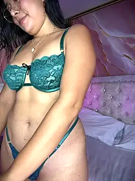 Snapshot of Rousse_blue chatting on September 2025 03:53:01 AM Rousse blue online show from September 2025 03:53:01 AM