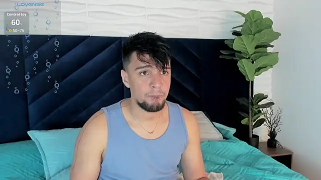 Edward max online show from September 2025 04:12:02 AM