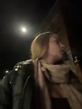 Hr Frk Olsen online show from October 2025 07:23:01 PM