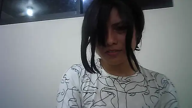 Snapshot of Elsa_sweet chatting on February 2025 03:35:01 AM Elsa sweet online show from February 2025 03:35:01 AM