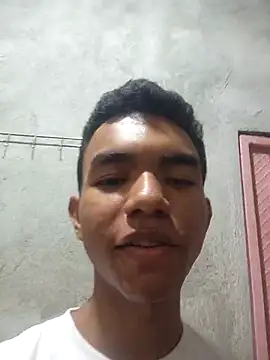 Reynold2608 online show from March 2026 12:08:01 PM