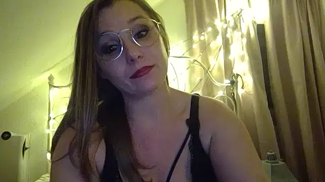 DevilsAngel13 online show from December 2024 11:17:02 PM