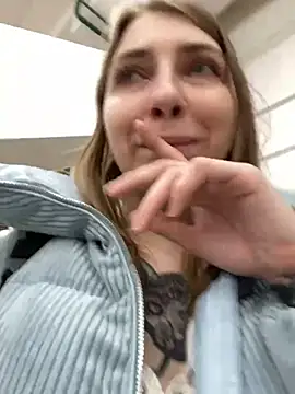 Sunny   Bunny online show from December 2024 04:27:02 PM