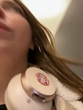 Sunny   Bunny online show from January 2025 06:12:02 PM