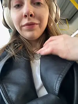 Sunny   Bunny online show from March 2025 02:10:02 PM