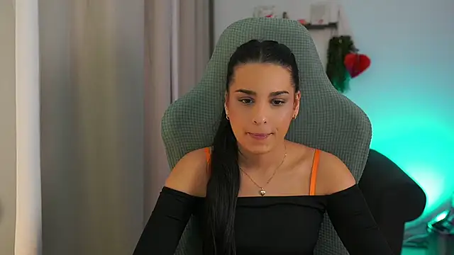 mila  denver online show from February 2025 12:12:01 PM