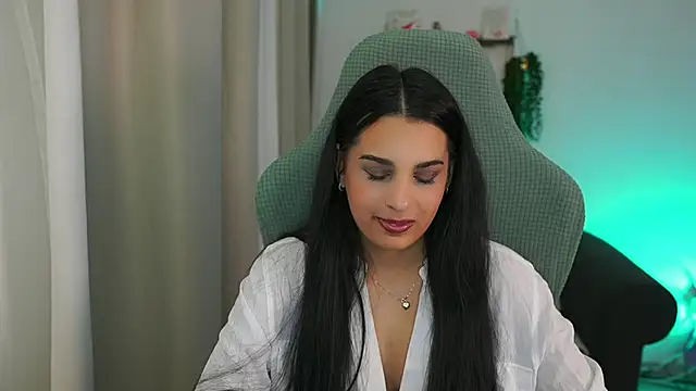 mila  denver online show from March 2025 02:10:02 PM