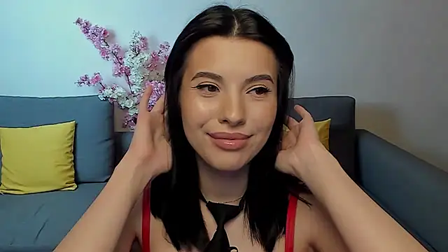 Anita Robby online show from February 2025 01:51:02 PM