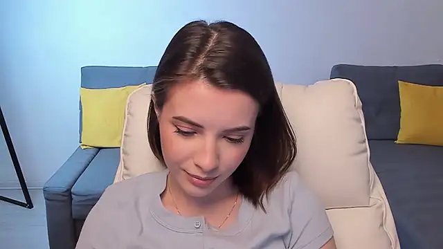 Anita Robby online show from April 2026 01:00:02 PM