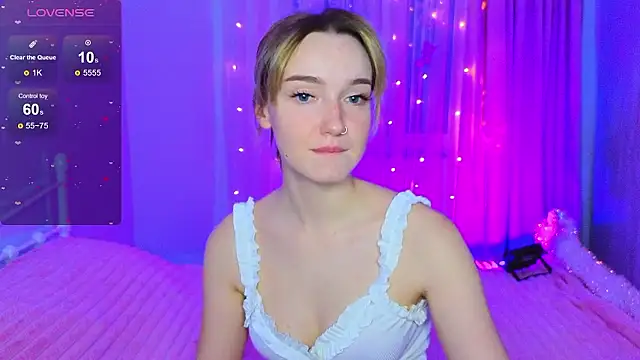 Wild Sophie  online show from January 2026 03:25:02 PM