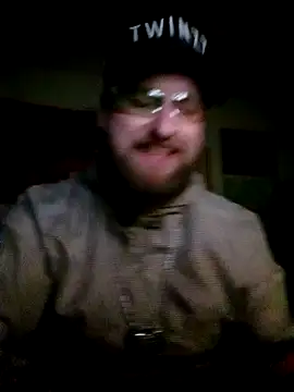 Ozomitro online show from February 2025 10:37:01 PM