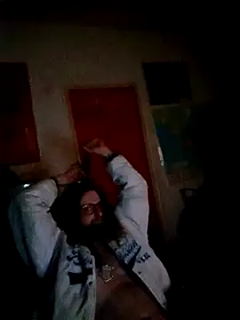 Ozomitro online show from March 2025 10:43:02 PM